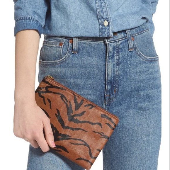 MADEWELL Leather Pouch Clutch in Printed CALFHAIR LEATHER, BRAND NEW! - Picture 2 of 3